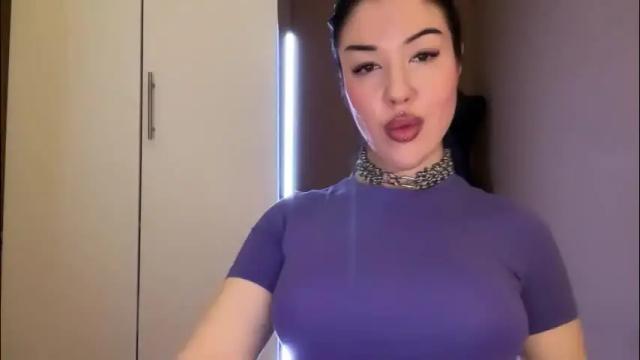 Image 7 of urdevilbaby Stream on Chaturbate on 1 month ago