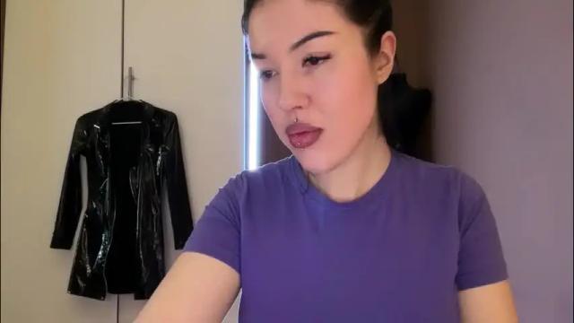 Image 2 of urdevilbaby Stream on Chaturbate on 1 month ago