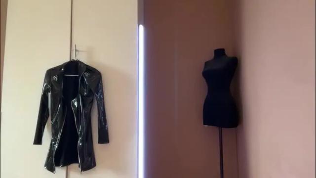 Image 3 of urdevilbaby Stream on Chaturbate on 25 days ago