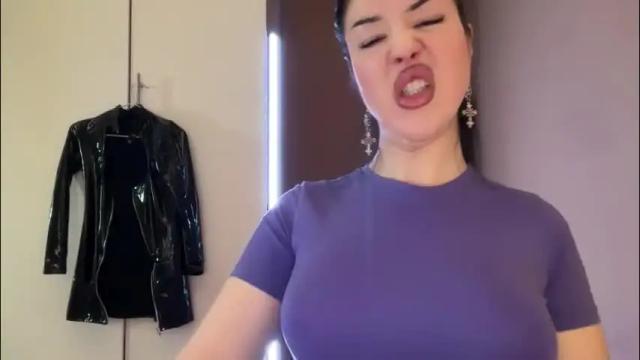 Image 7 of urdevilbaby Stream on Chaturbate on 16 days ago