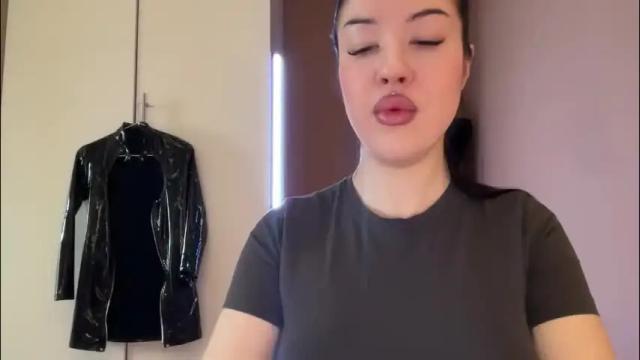 Image 2 of urdevilbaby Stream on Chaturbate on 14 days ago