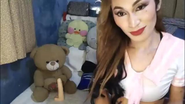 Image 12 of urdream_angela Stream on Chaturbate on 1 month ago