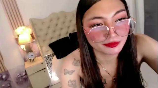 Image 6 of urdream_bride Stream on Chaturbate on 2 months ago