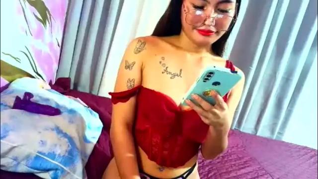 Image 8 of urdream_bride Stream on Chaturbate on 3 days ago
