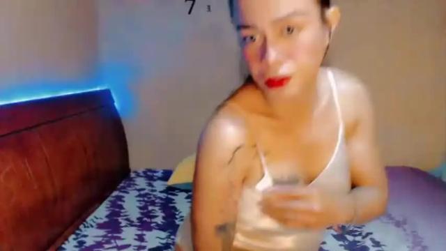 Image 7 of urdreamasian_honey28 Stream on Chaturbate on 16 months ago