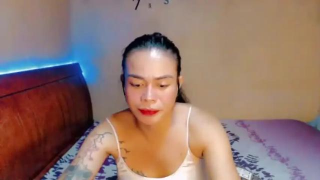 Image 8 of urdreamasian_honey28 Stream on Chaturbate on 16 months ago
