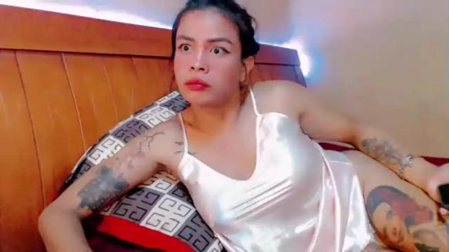 Image 8 of urdreamasian_honey28 Stream on Chaturbate on 16 months ago