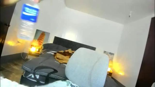 Image 12 of urfavouriteobsession Stream on Chaturbate on 1 month ago