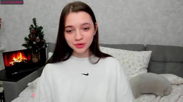 Image 10 of urgirl__nextdoor__ Stream on Chaturbate on 16 months ago