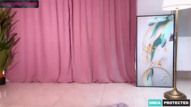 Image 12 of urgoddessjenny Stream on Chaturbate on 15 months ago