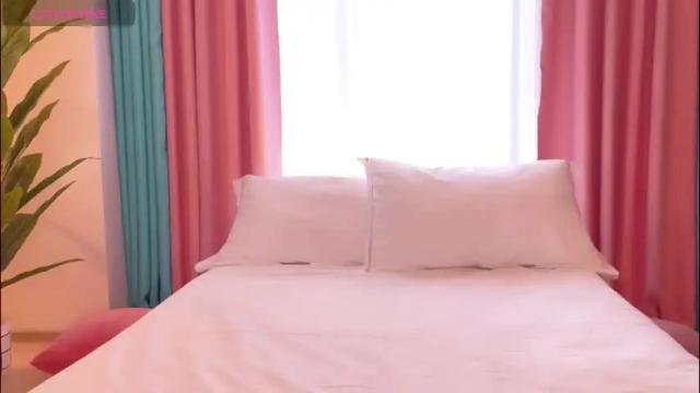 Image 2 of urgoddessjenny Stream on Chaturbate on 17 days ago