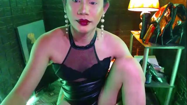 Image 10 of urhardcockqueenxxx Stream on Chaturbate on 2 months ago