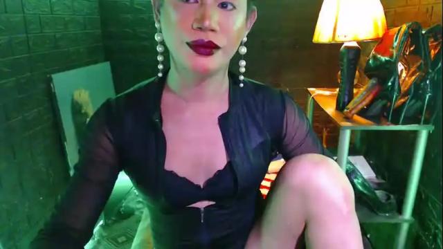 Image 12 of urhardcockqueenxxx Stream on Chaturbate on 1 month ago