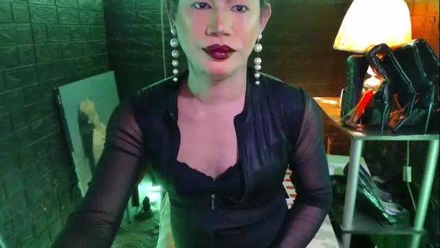 Image 6 of urhardcockqueenxxx Stream on Chaturbate on 1 month ago