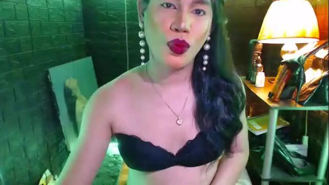 Image 11 of urhardcockqueenxxx Stream on Chaturbate on 8 days ago