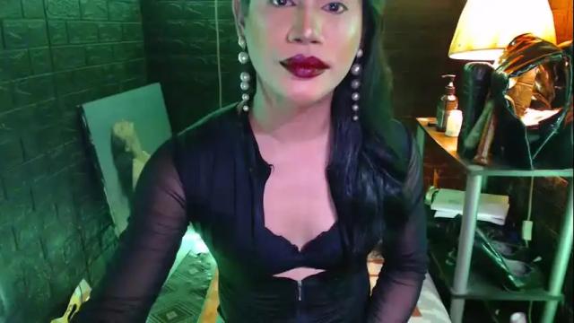 Image 12 of urhardcockqueenxxx Stream on Chaturbate on 6 days ago