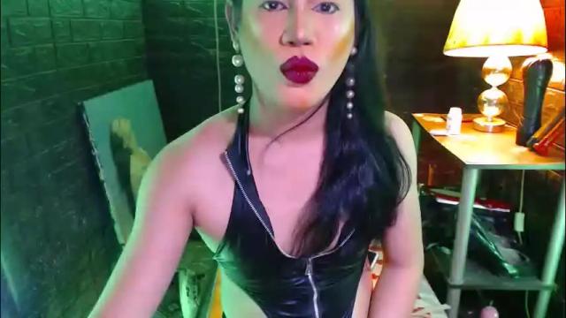 Image 2 of urhardcockqueenxxx Stream on Chaturbate on 1 month ago