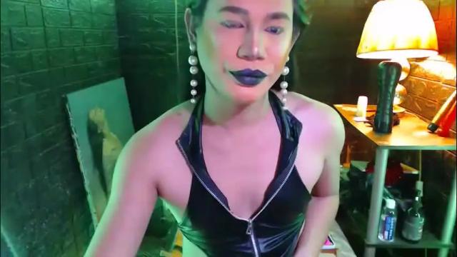 Image 3 of urhardcockqueenxxx Stream on Chaturbate on 28 days ago
