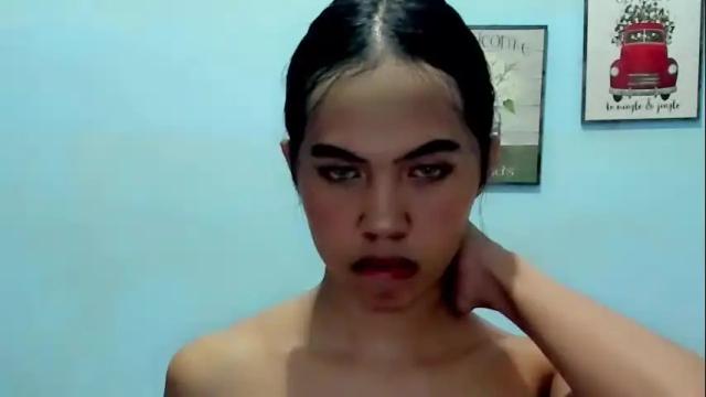 Image 2 of urhot_fcking_zoey Stream on Chaturbate on 1 month ago