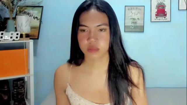 Image 12 of urhot_fcking_zoey Stream on Chaturbate on 1 month ago