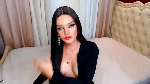 Thumbnail 2, urhotcassielaine's Stream at Chaturbate, 1 month ago