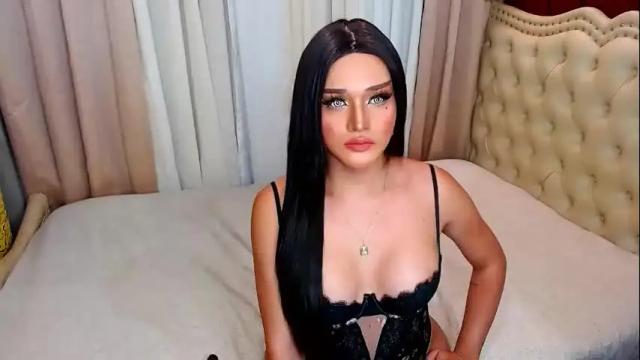 Image 6 of urhotcassielaine Stream on Chaturbate on 1 month ago