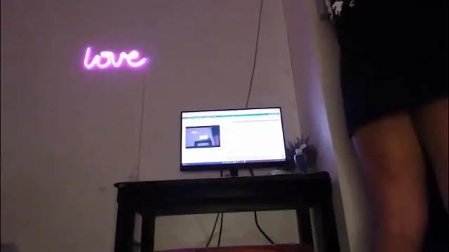 Image 2 of urlovely_hait Stream on Chaturbate on 15 days ago