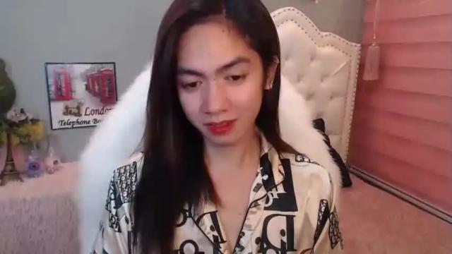 Image 2 of urlovelypinayxxx Stream on Chaturbate on 19 months ago