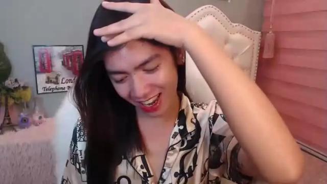 Image 3 of urlovelypinayxxx Stream on Chaturbate on 19 months ago