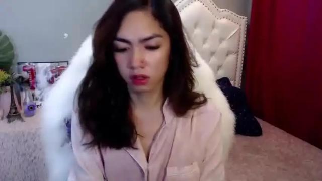 Image 3 of urlovelypinayxxx Stream on Chaturbate on 18 months ago