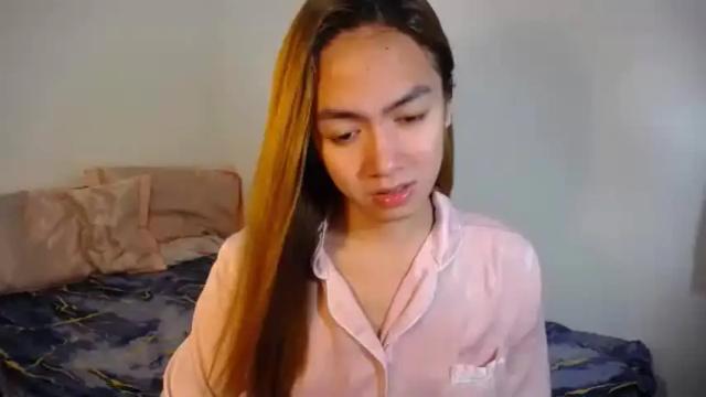 Image 3 of urlovelypinayxxx Stream on Chaturbate on 2 days ago