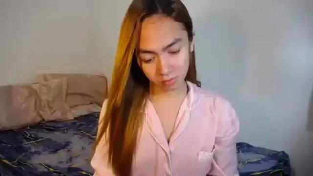 Image 7 of urlovelypinayxxx Stream on Chaturbate on 2 days ago