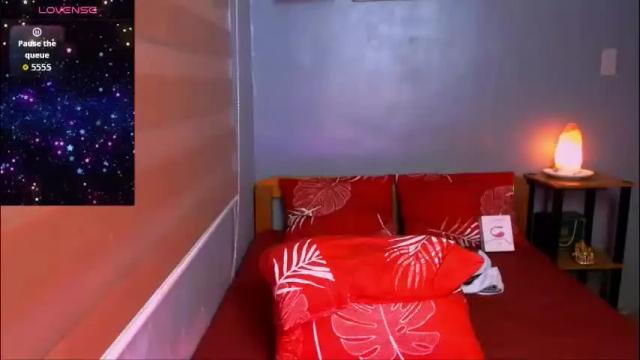 Image 3 of urlovingtrans Stream on Chaturbate on 1 month ago