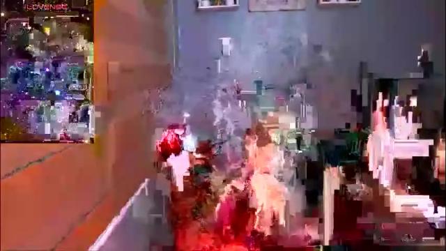 Image 4 of urlovingtrans Stream on Chaturbate on 1 month ago