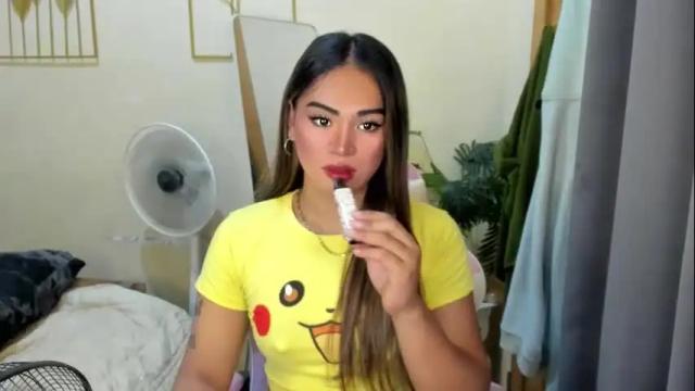 Image 6 of urluscious_russel Stream on Chaturbate on 1 month ago