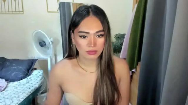 Image 12 of urluscious_russel Stream on Chaturbate on 1 month ago