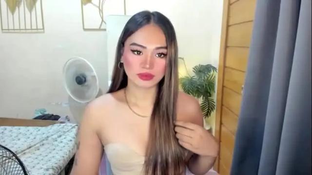 Image 3 of urluscious_russel Stream on Chaturbate on 1 month ago