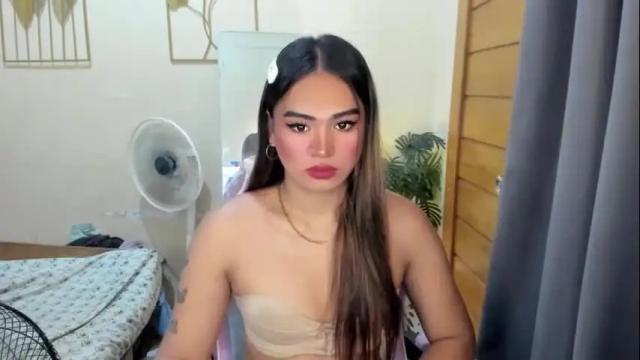 Thumbnail 3, urluscious_russel's Stream at Chaturbate, 1 month ago