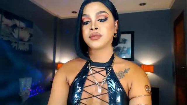 Image 12 of urmajestytyra Stream on Chaturbate on 1 month ago