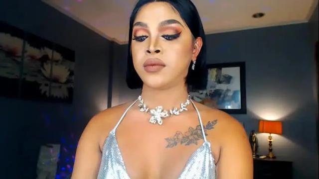 Image 11 of urmajestytyra Stream on Chaturbate on 1 month ago