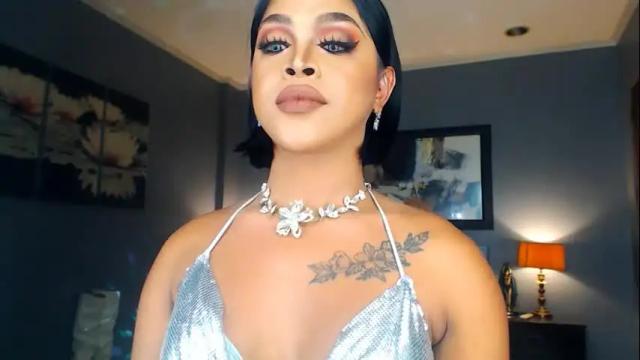 Image 3 of urmajestytyra Stream on Chaturbate on 1 month ago