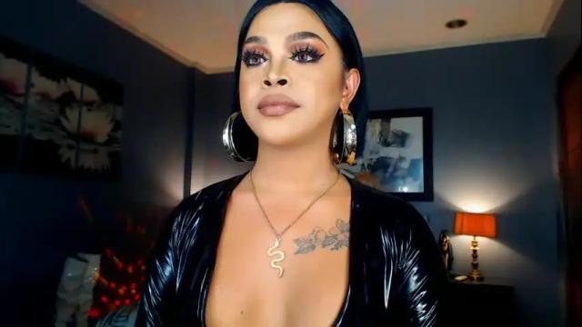 Image 8 of urmajestytyra Stream on Chaturbate on 1 month ago