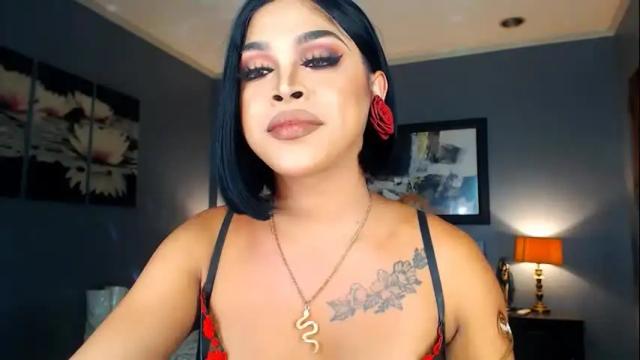 Image 7 of urmajestytyra Stream on Chaturbate on 1 month ago