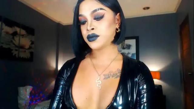 Image 6 of urmajestytyra Stream on Chaturbate on 1 month ago