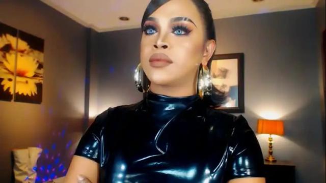 Image 10 of urmajestytyra Stream on Chaturbate on 1 month ago