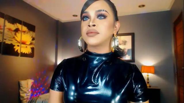 Image 4 of urmajestytyra Stream on Chaturbate on 1 month ago