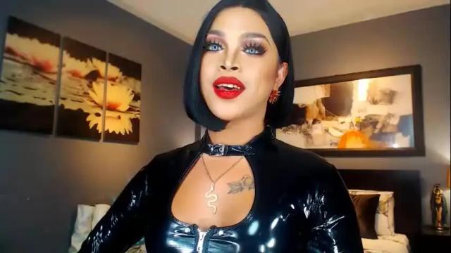Image 10 of urmajestytyra Stream on Chaturbate on 1 month ago