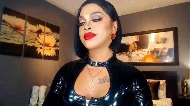 Image 11 of urmajestytyra Stream on Chaturbate on 1 month ago