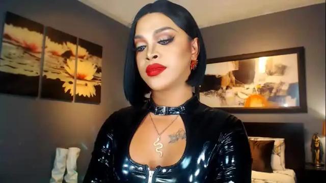 Image 12 of urmajestytyra Stream on Chaturbate on 1 month ago
