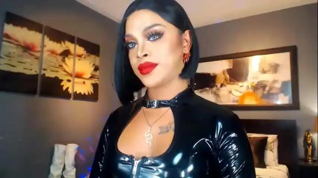 Image 8 of urmajestytyra Stream on Chaturbate on 1 month ago